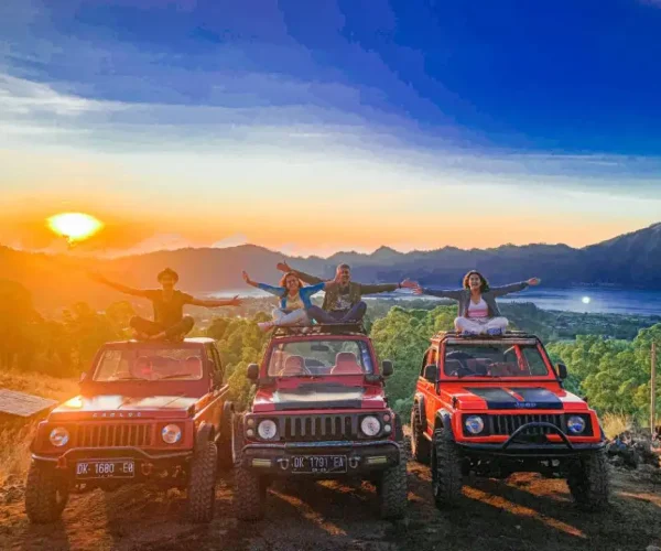 Sunrise Black Lava Jeep Tour